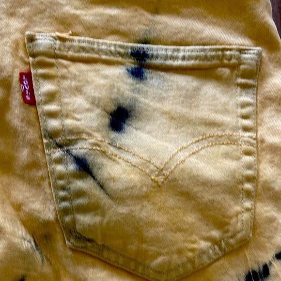 Men’s Denim Shorts - Picture 5 of 7